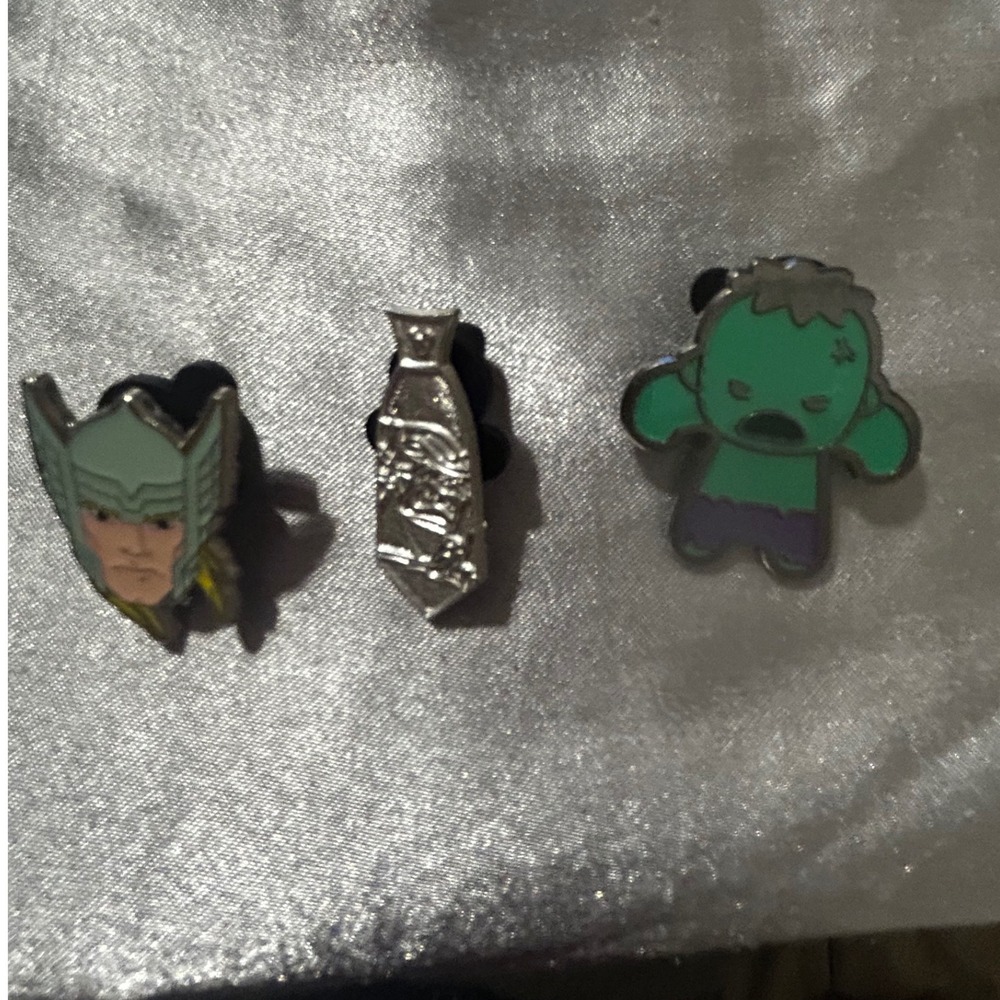 Marvel Avengers Disney Pin Lot Thor Hulk Silver Tie Enamel Trading Pins 3pc